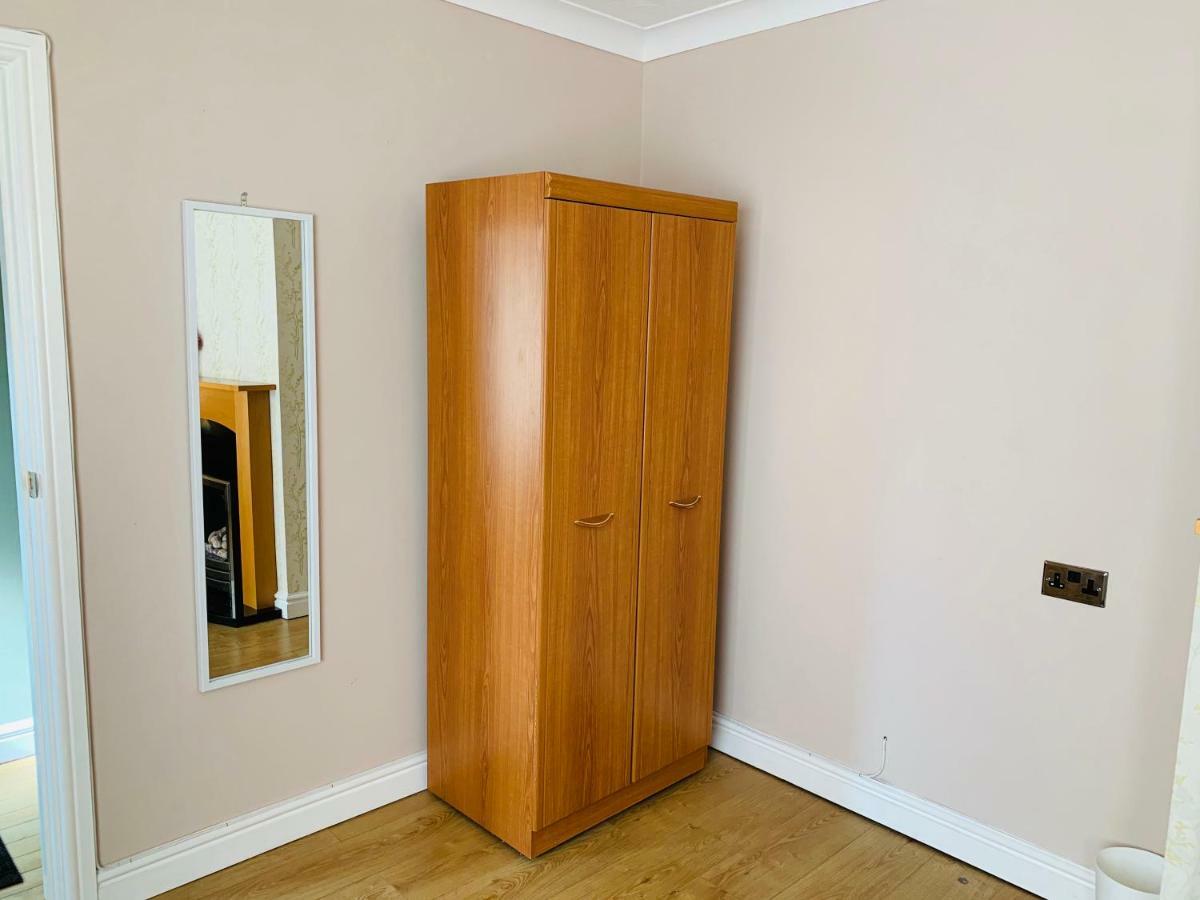 Housefield Stay Bucknall  Kültér fotó