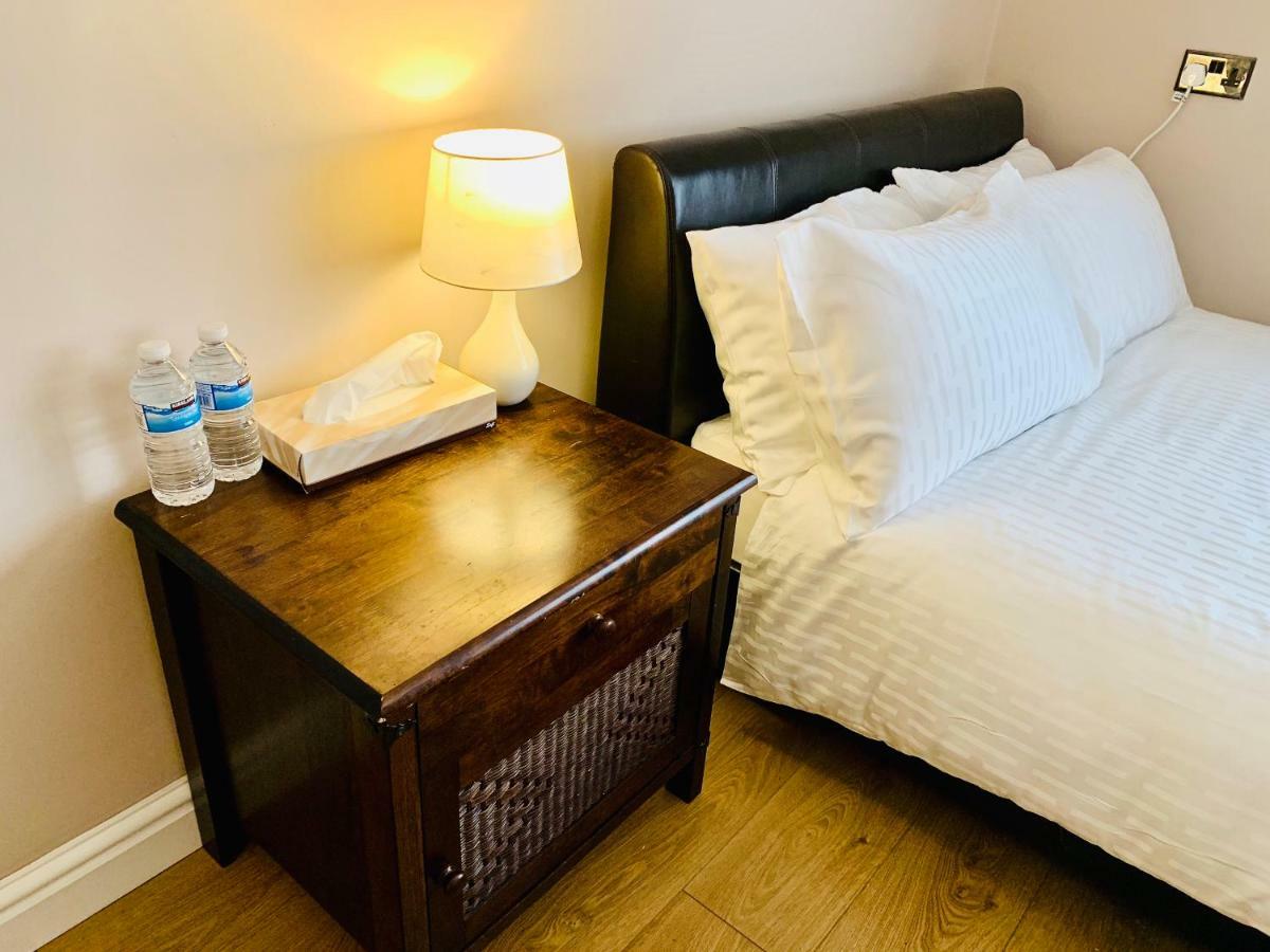 Housefield Stay Bucknall  Kültér fotó